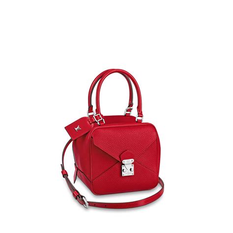 louis vuitton square red bag|Pre.